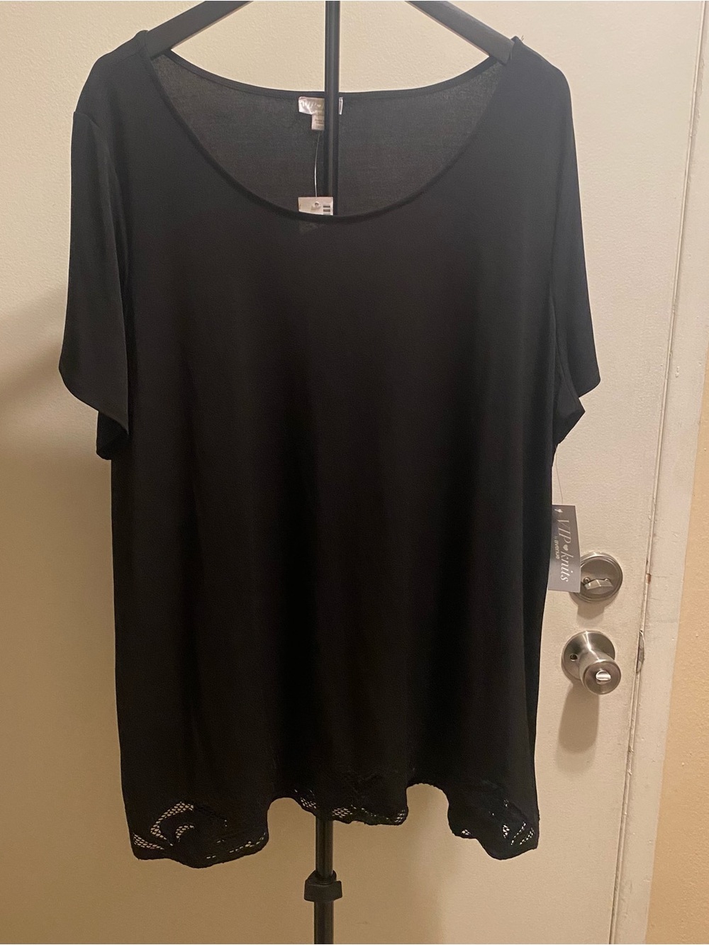 VIP Knits by Avenue NWT– pristine condition with no flaws size 18/20